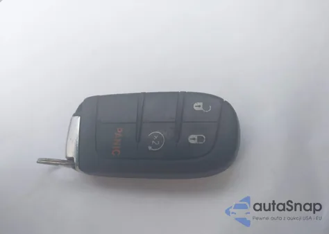 2019 Jeep Compass Limited 4X4 from USA, damaged, VIN 3C4NJDCB2KT627439